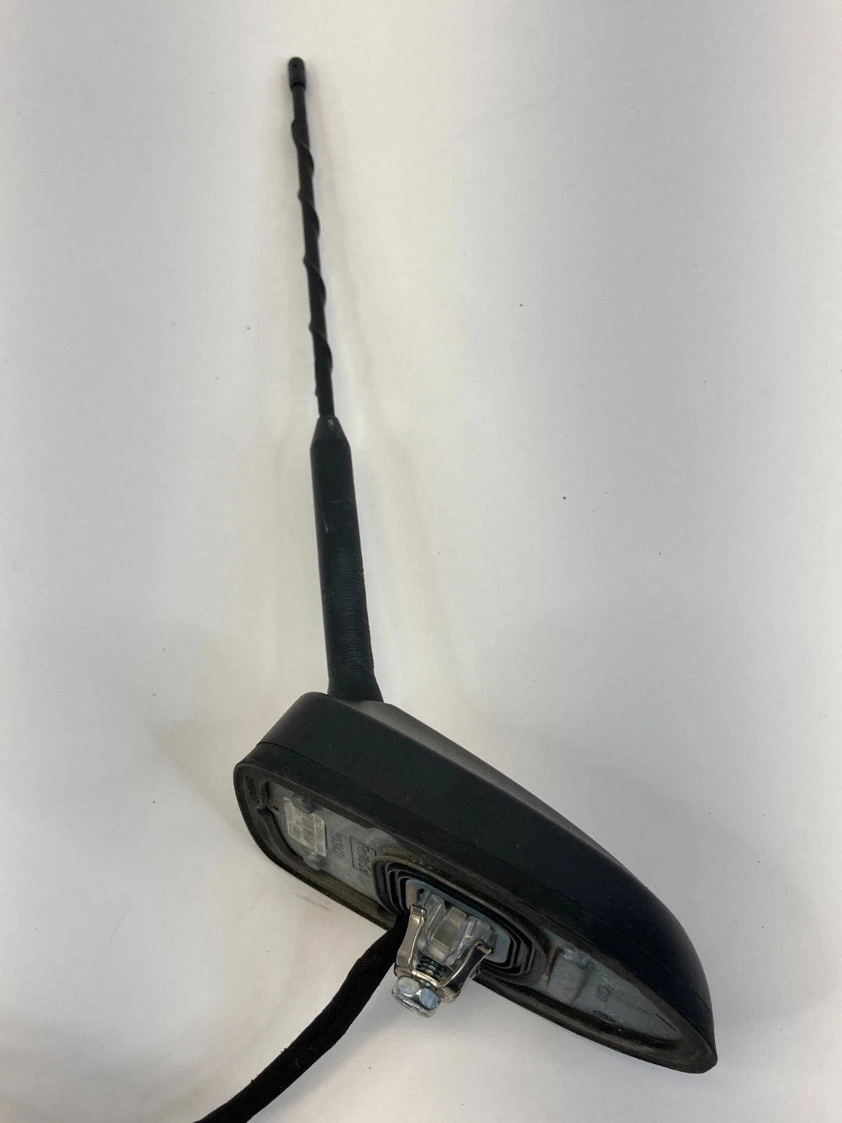 2013-2016 FORD ESCAPE FUSION ROOF MOUNT RADIO ANTENNA BASE MAST DS7T-19G461-BD