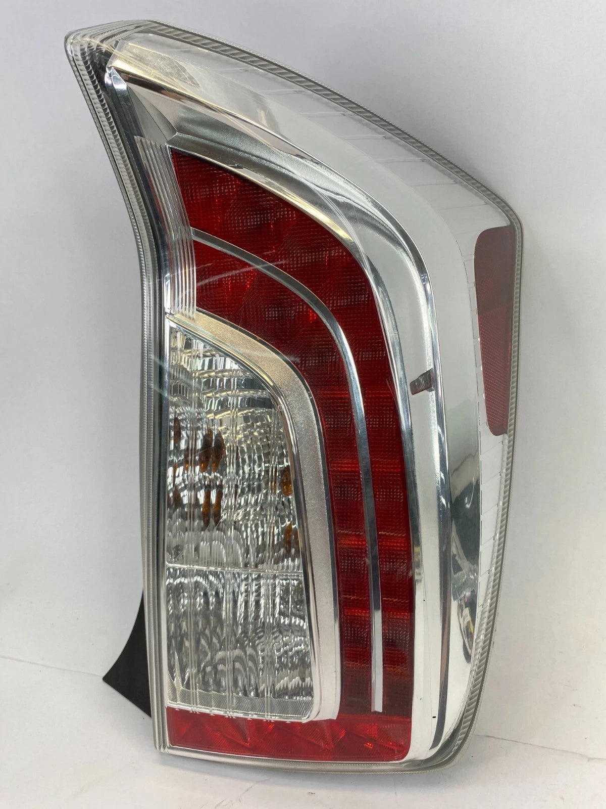 2012-2015 TOYOTA PRIUS REAR RIGHT PASSENGER SIDE TAILLIGHT TAIL LAMP ASSY OEM