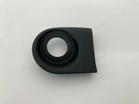 2008 HYUNDAI ENTOURAGE BLACK IGNITION KEY SWITCH COVER BEZEL TRIM 848404D000