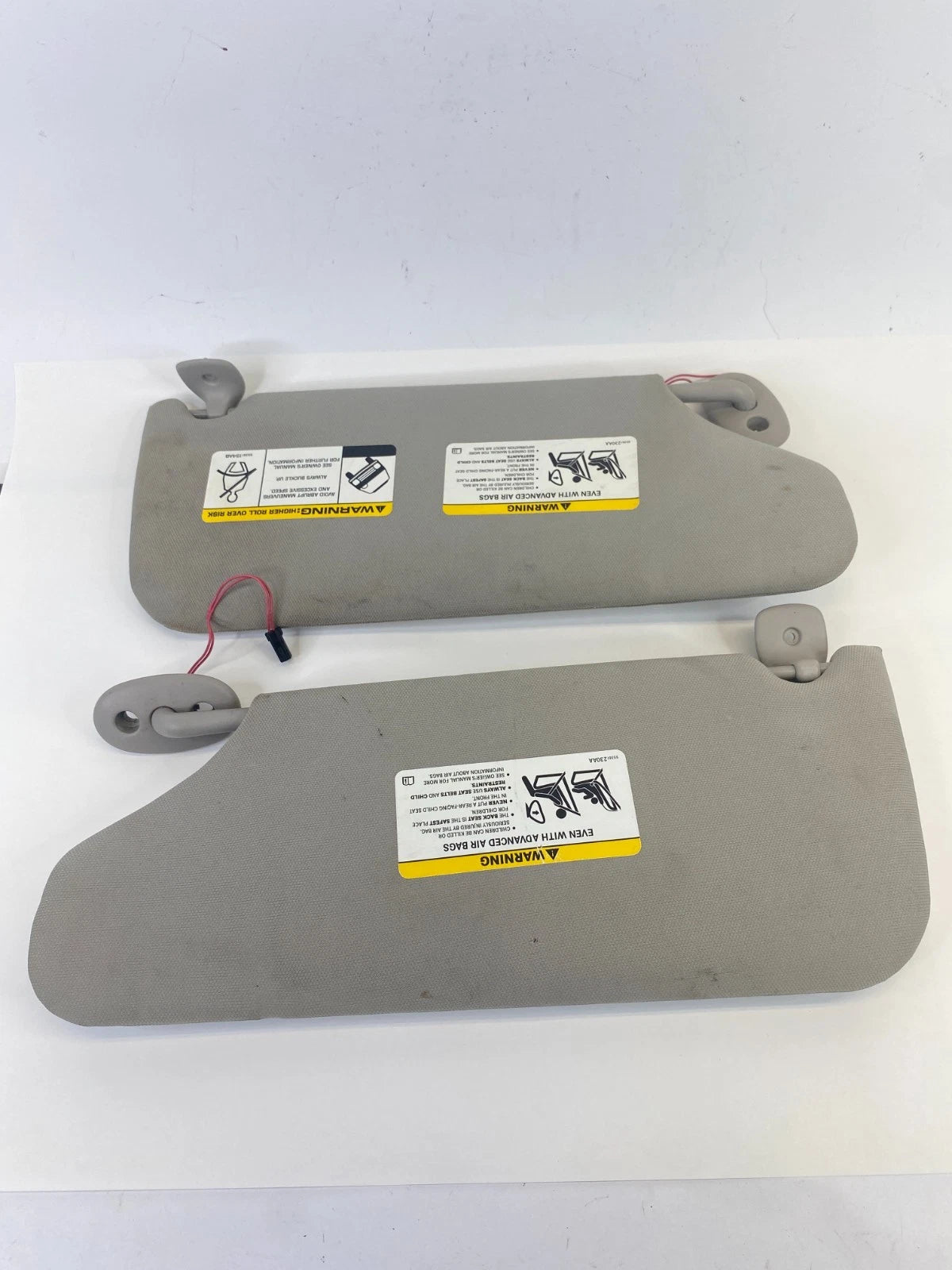 2005-2010 JEEP GRAND CHEROKEE SUNVISOR SUN VISOR SET LEFT & RIGHT W/LIGHTED