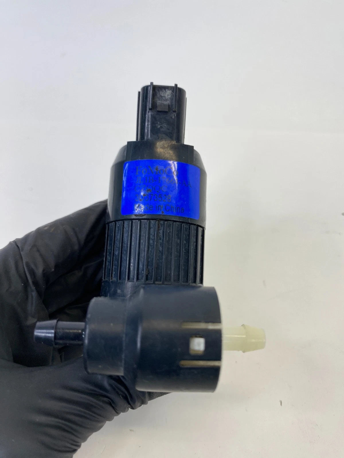 11-19 EXPLORER 13-19 INTERCEPTOR UTILITY WINDSHIELD WIPER WASHER FLUID PUMP OEM