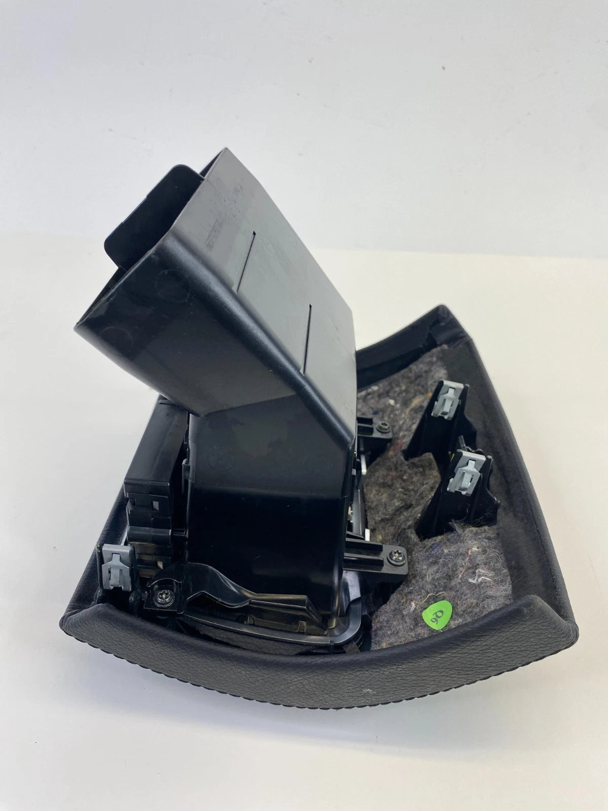 2007-2014 MERCEDES-BENZ CL550 REAR CENTER CONSOLE A/C AIR VENT TRIM PANEL OEM