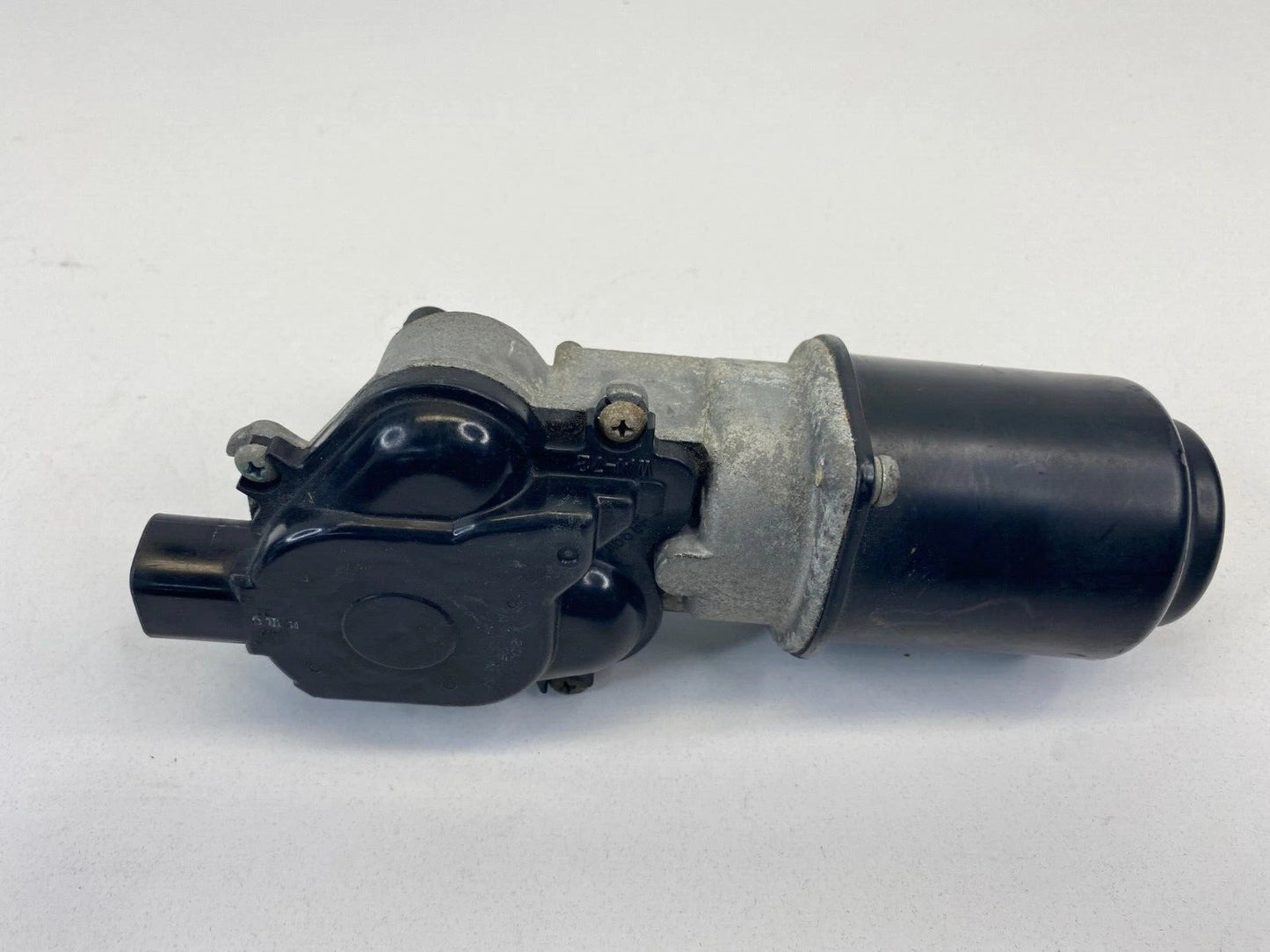 2005-2008 HONDA PILOT SPORT UTILITY FRONT WINDSHIELD WIPER MOTOR ASSEMBLY OEM