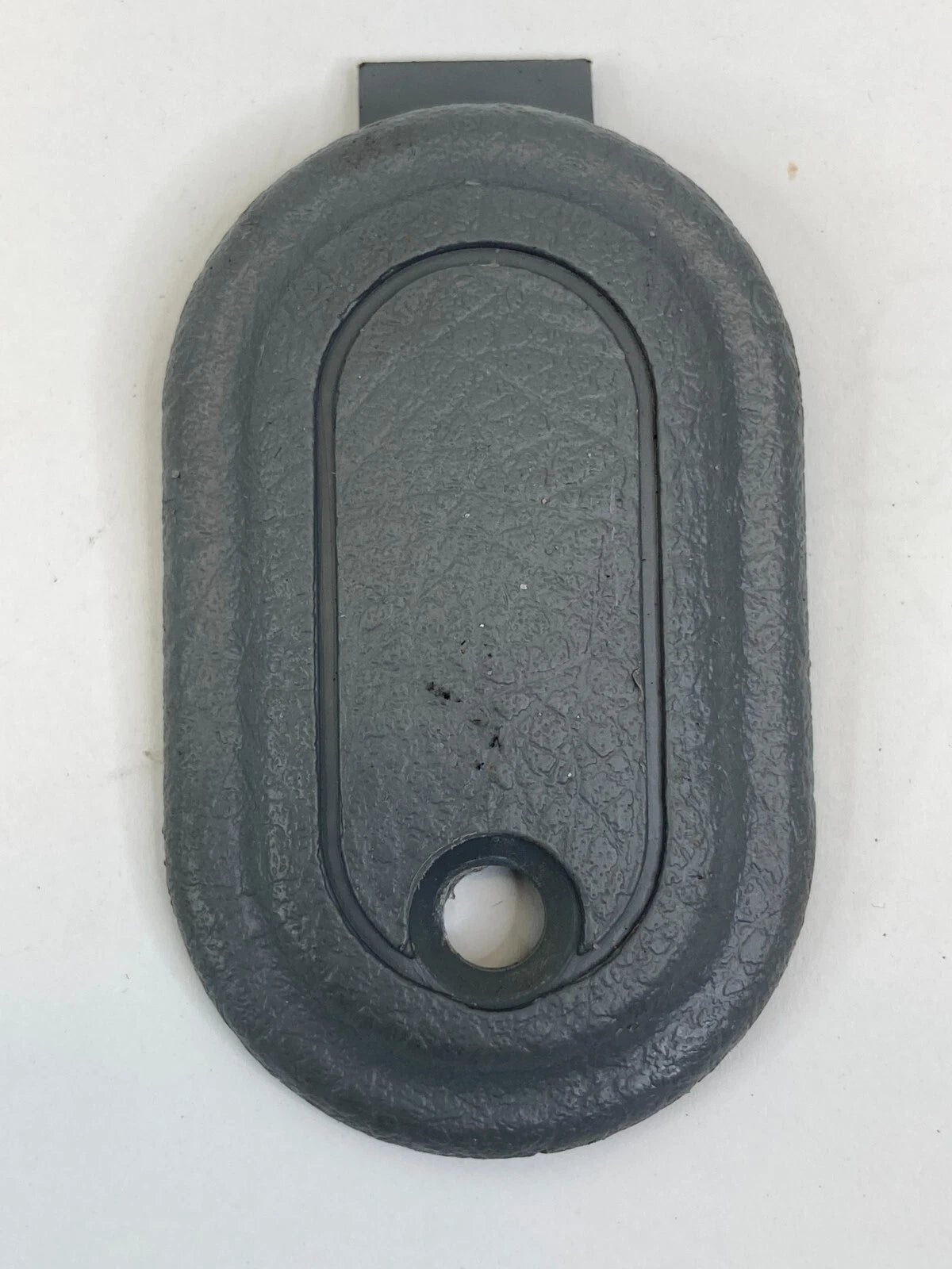 99-05 SUZUKI GRAND VITARA CENTER CONSOLE LEFT CAP BEZEL TRIM 75818-60E30 OEM