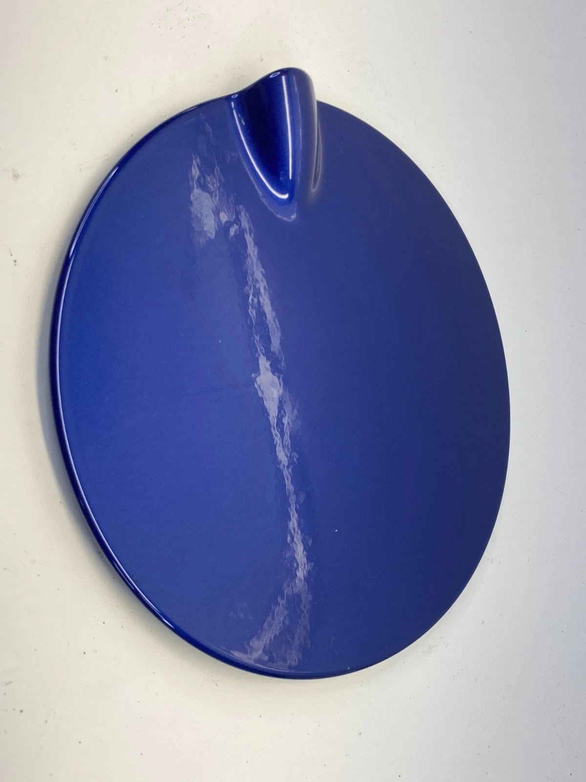 2012-2018 FORD FOCUS REAR FUEL FILLER DOOR GAS TANK COVER LID PNL BLUE OEM K6J5A