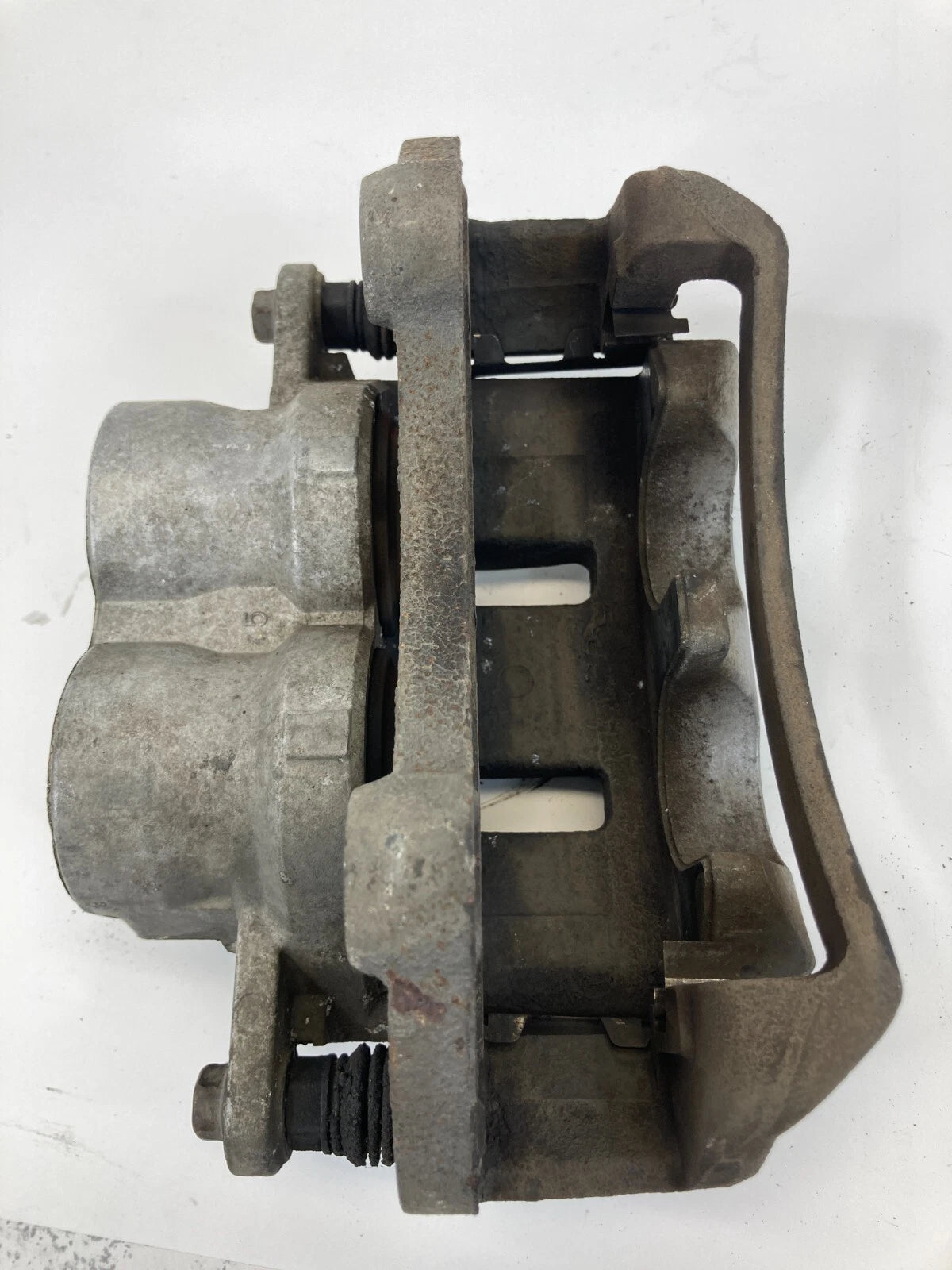 2008-2014 CADILLAC CTS 3.6L 24V FRONT LEFT SIDE BRAKE CALIPER BC141127 OEM