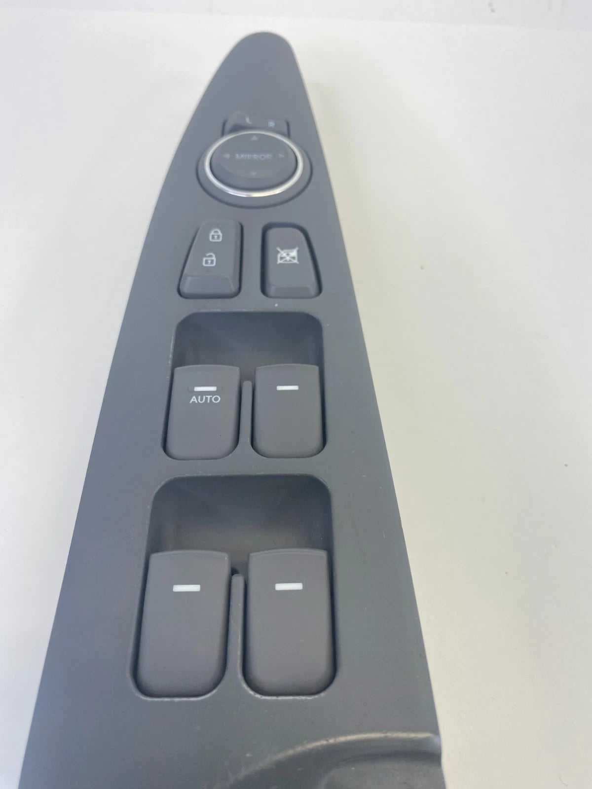 2011-2014 Hyundai Sonata Left Side Master Power Window & Lock Switch w/ Bezel