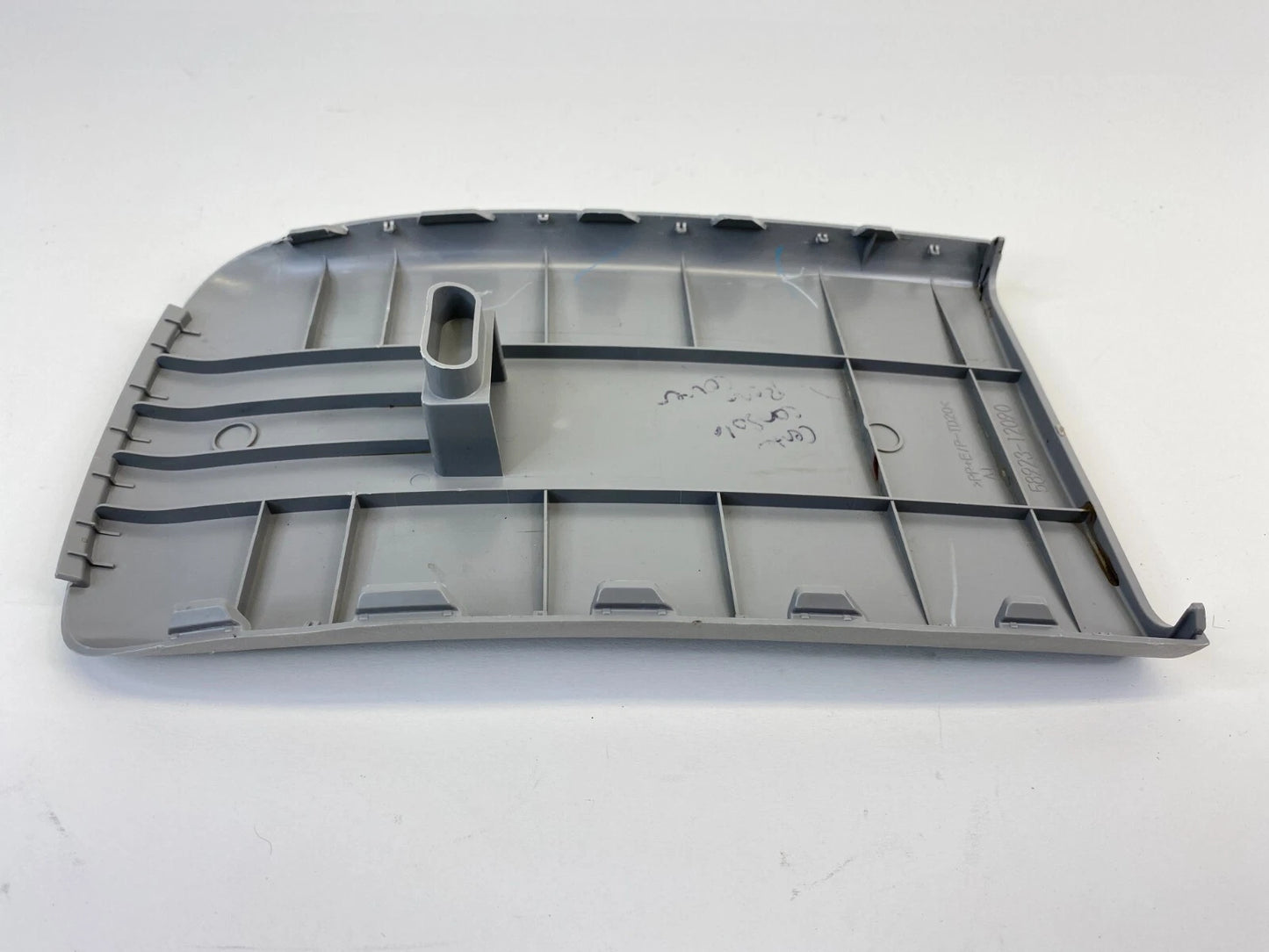 2009 2010 TOYOTA COROLLA REAR CENTER CONSOLE COVER CAP TRIM BEZEL 58923-12090