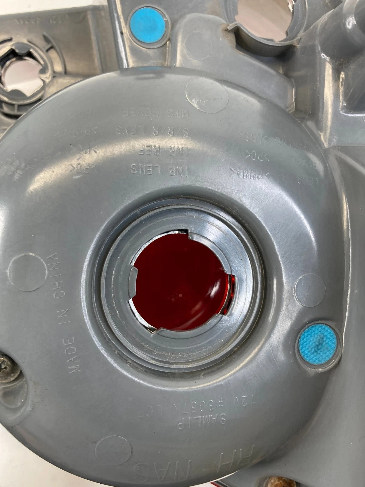 2011-2016 CHEVROLET CRUZE RIGHT PASSENGER OUTER TAIL LIGHT TAILLIGHT LAMP OEM