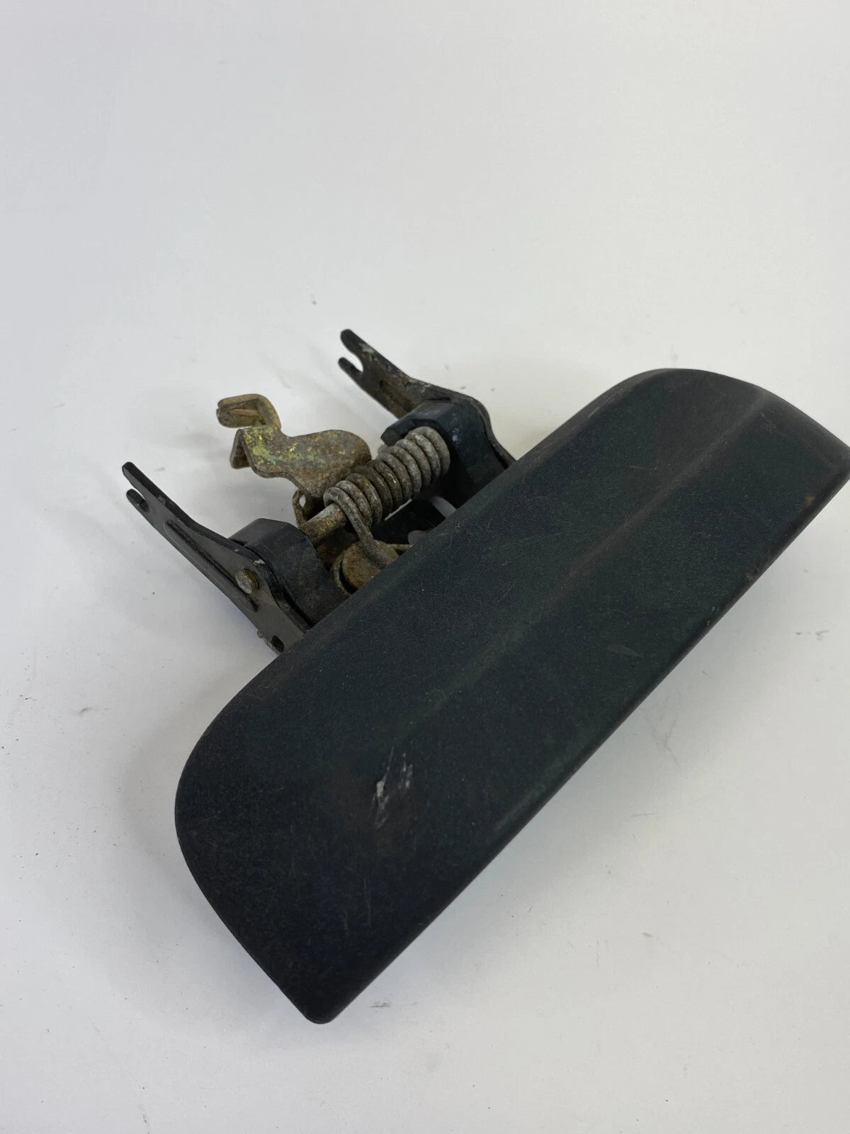 2005-2015 NISSAN XTERRA REAR RIGHT SIDE EXTERIOR DOOR HANDLE ASSEMBLY OEM