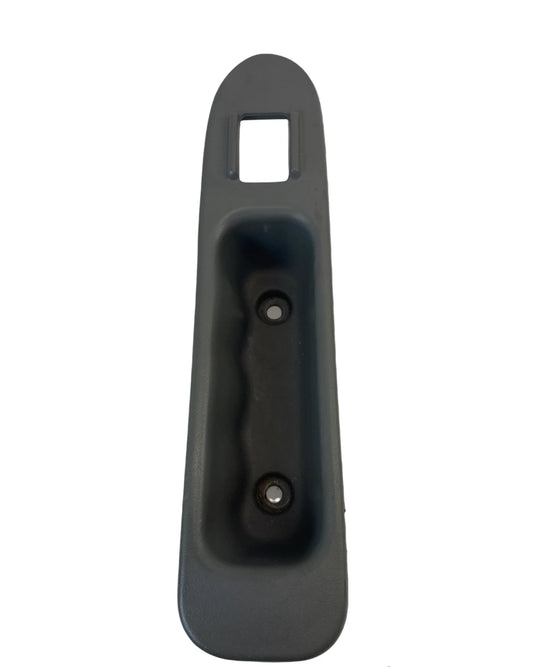 2000-2005 CHEVROLET IMPALA REAR RIGHT PASSENGER DOOR POWER WINDOW SWITCH BEZEL