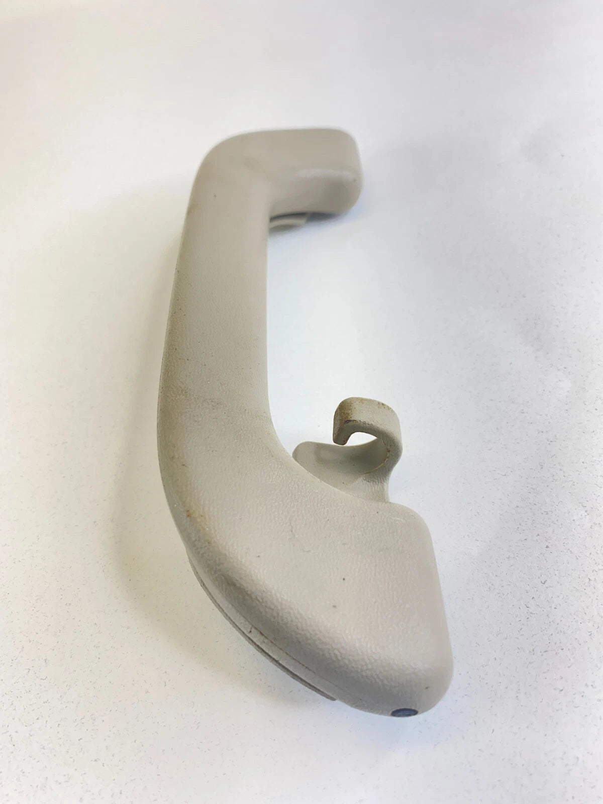 2005-2009 SUBARU LEGACY OUTBACK ROOF REAR LEFT INNER GRAB GRIP ASSIST HANDLE OEM