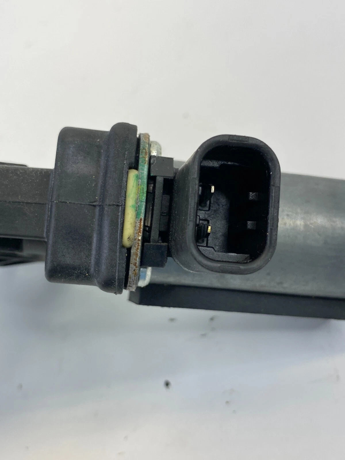 2012-2019 FIAT 500 FRONT RIGHT PASSENGER SIDE DOOR POWER WINDOW MOTOR 68070266AD