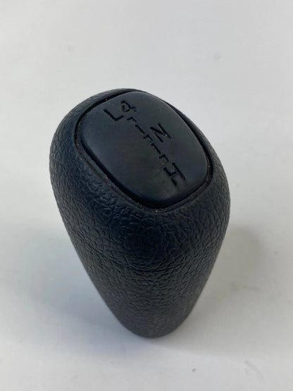 2001-2004 TOYOTA SEQUOIA AUTOMATIC TRANSMISSION SHIFTER LEVER KNOB HANDLE OEM