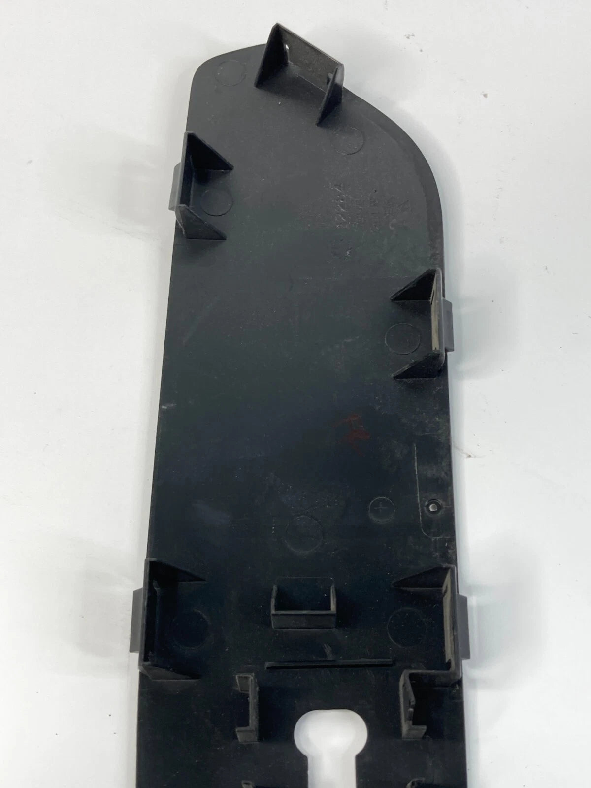 2007 2008 GMC ACADIA FRONT RIGHT SIDE POWER SEAT ADJUSTMENT SWITCH BEZEL TRIM