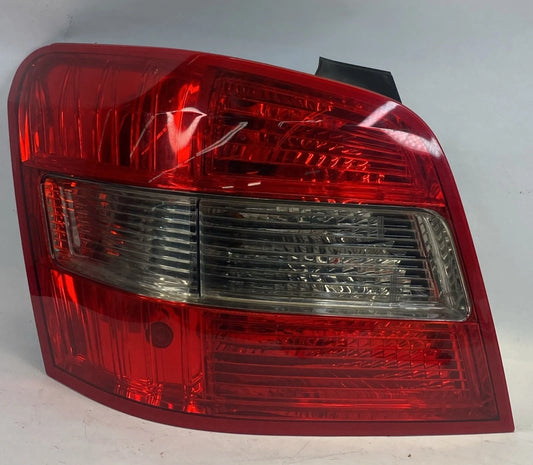 2010-2012 MERCEDES GLK350 REAR LEFT DRIVER SIDE TAIL LIGHT LAMP OEM A2048201364