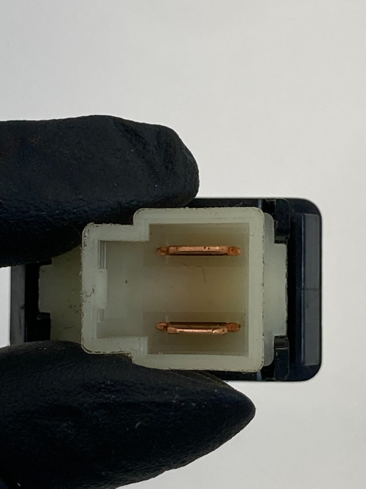 2003 2004 Infiniti G35 Trunk Lid Release Open Opener Button Control Switch OEM