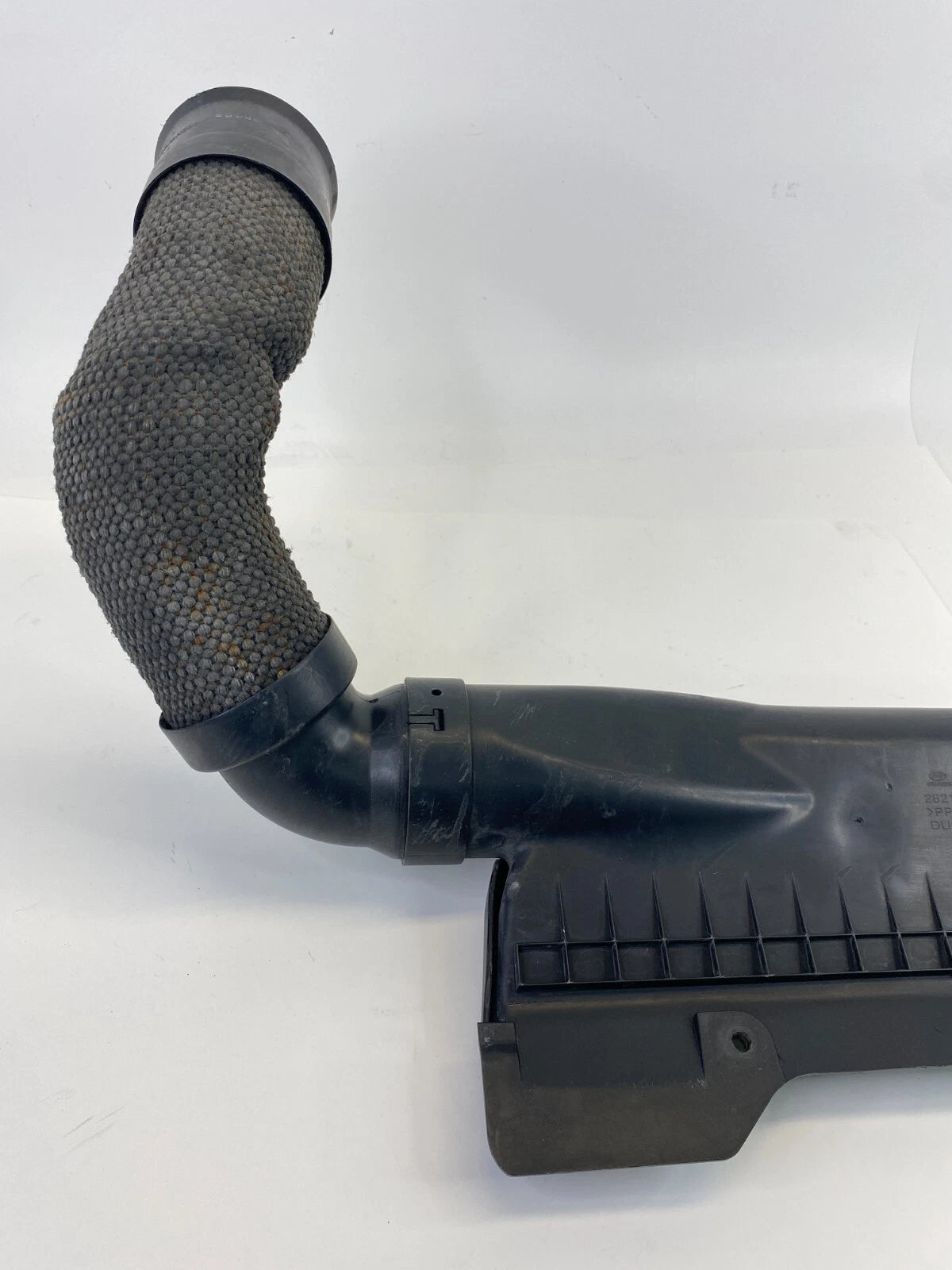 07-10 HYUNDA ELANTRA 2.0L FWD AIR INTAKE CLEANER HOSE TUBE DUCT PIPE 28212-2H000