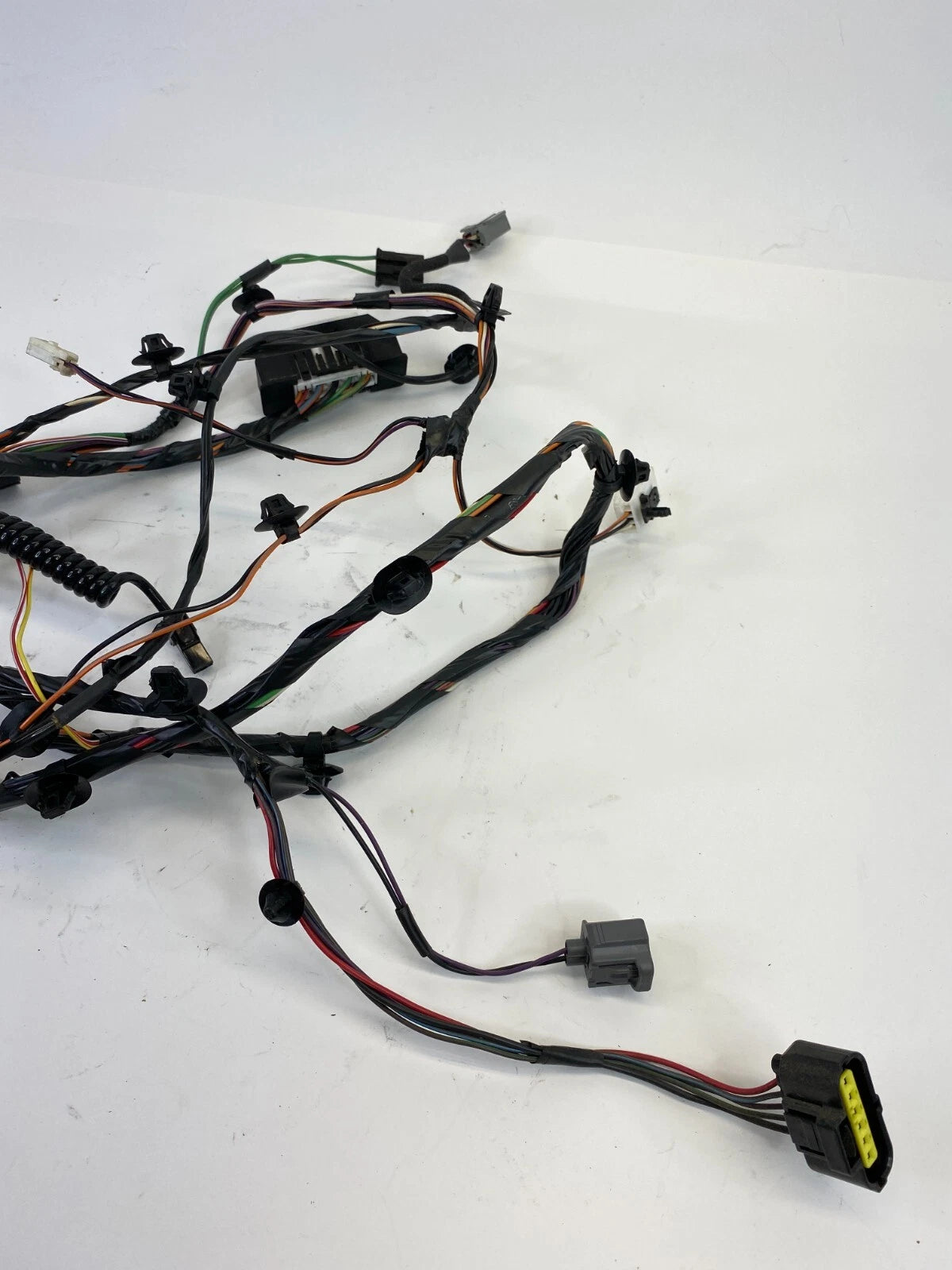 05 06 JEEP GAND CHEROKEE REAR LIFTGATE TRUNK LID WIRE WIRING HARNESS 56050072AE