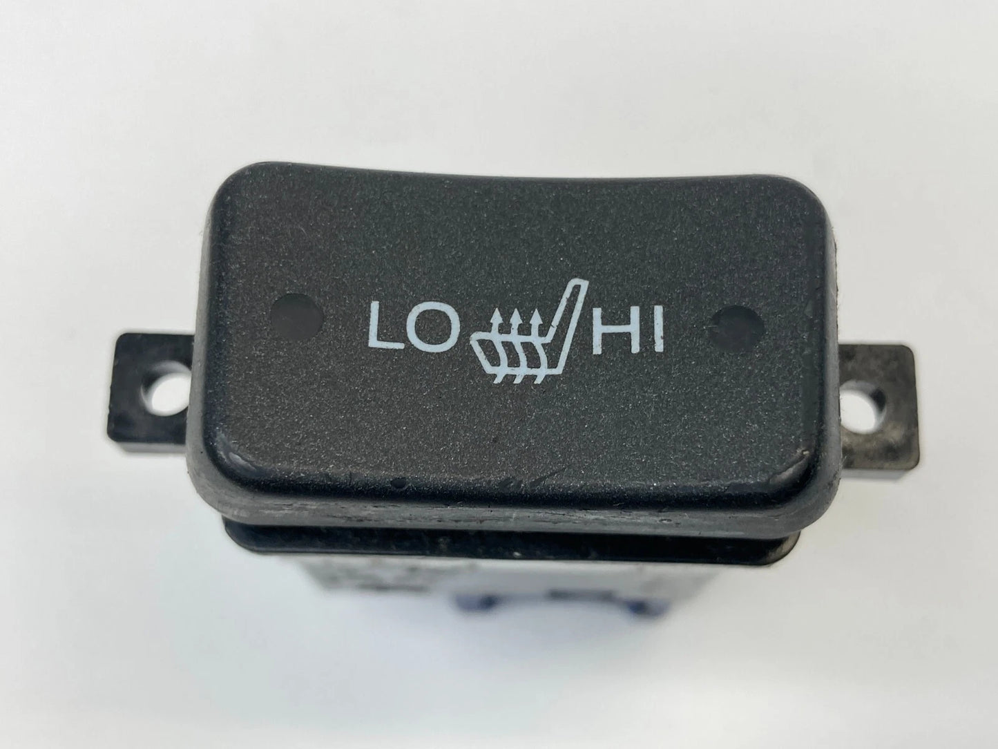 2004-2008 ACURA TL CENTER CONSOLE HEATED SEAT CONTROL SWITCH M22831