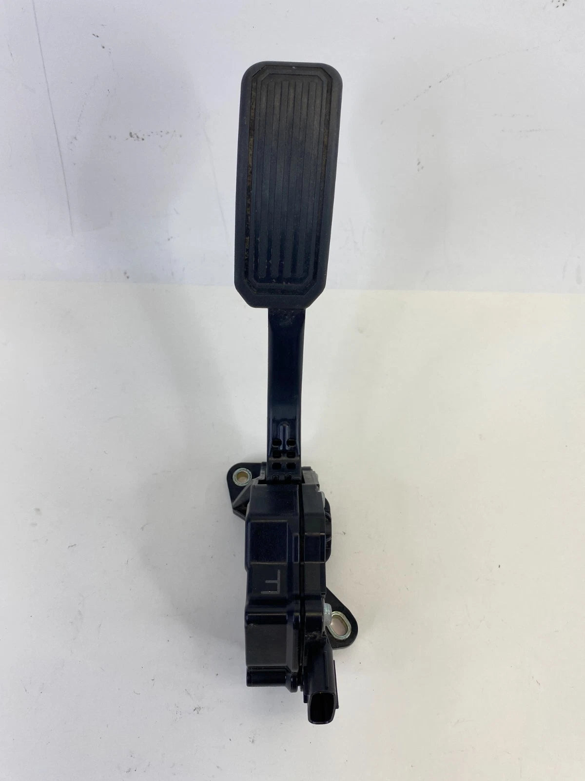 2006-2014 TOYOTA RAV4 ACCELERATOR GAS PEDAL POSITION SENSOR 78110-42011 OEM