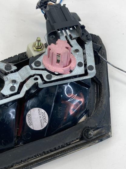 1998-2002 Mercedes-Benz E430 Rear Right Inner Tail Light Taillight Aftermarket