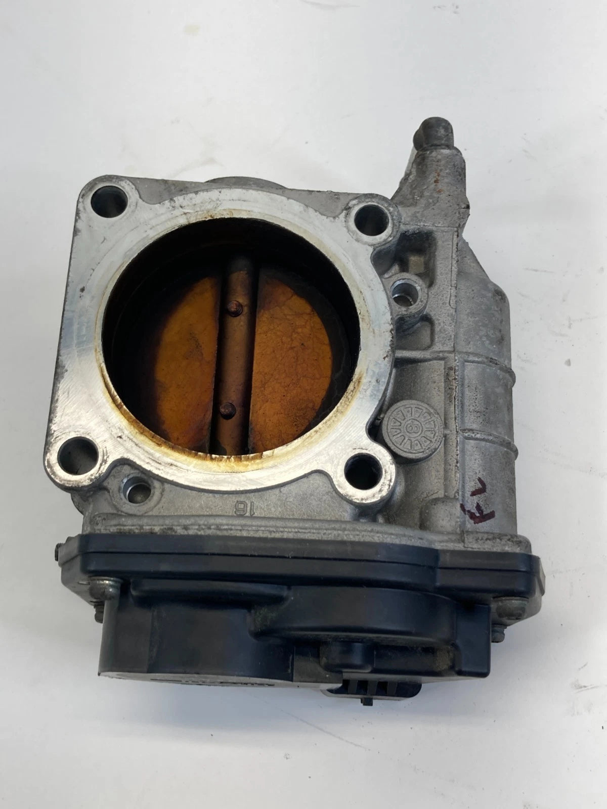 2008-2013 INFINITI G37 3.7L LEFT THROTTLE BODY THROTTLE VALVE ASSY OEM