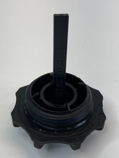 2009 2010 BMW 535I XDRIVE POWER STEERING FLUID RESERVOIR TANK CAP 32411092649