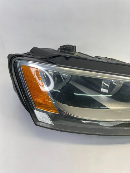2011-2016 VOLKSWAGEN JETTA FRONT RIGHT SIDE HALOGEN HEADLIGHT LAMP 5C7941006 OEM