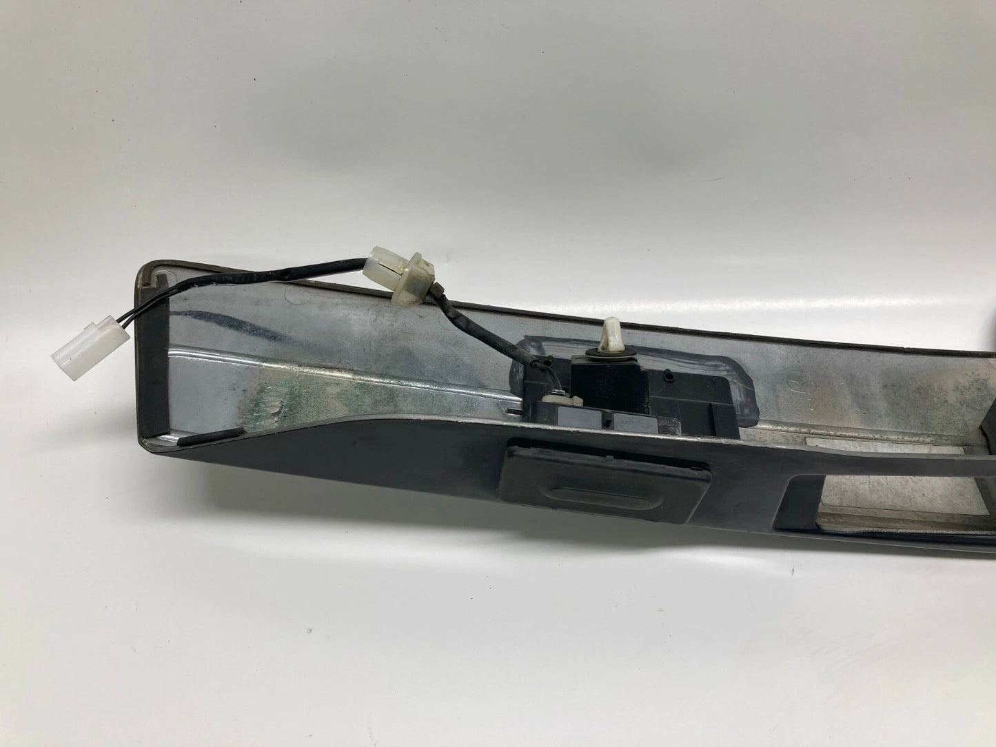 2007-09 MAZDA CX-9 TAILGATE LIFTGATE TRIM GARNISH MOLDING BLACK W CHROME TD16508