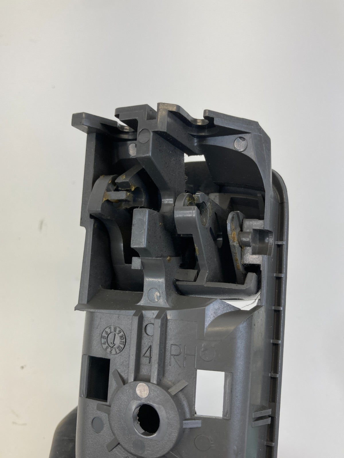 2002-2006 Toyota Camry Front Right Interior Inner Door Handle 69273-AA020