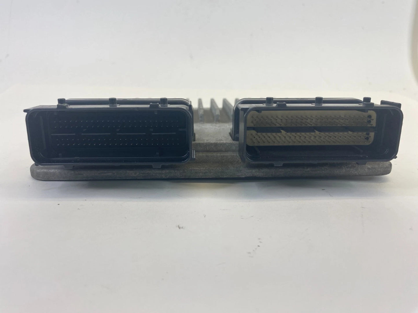 2017 2018 KIA SEDONA ENGINE COMPUTER CONTROL MODULE UNIT ECM ECU 28166220 OEM