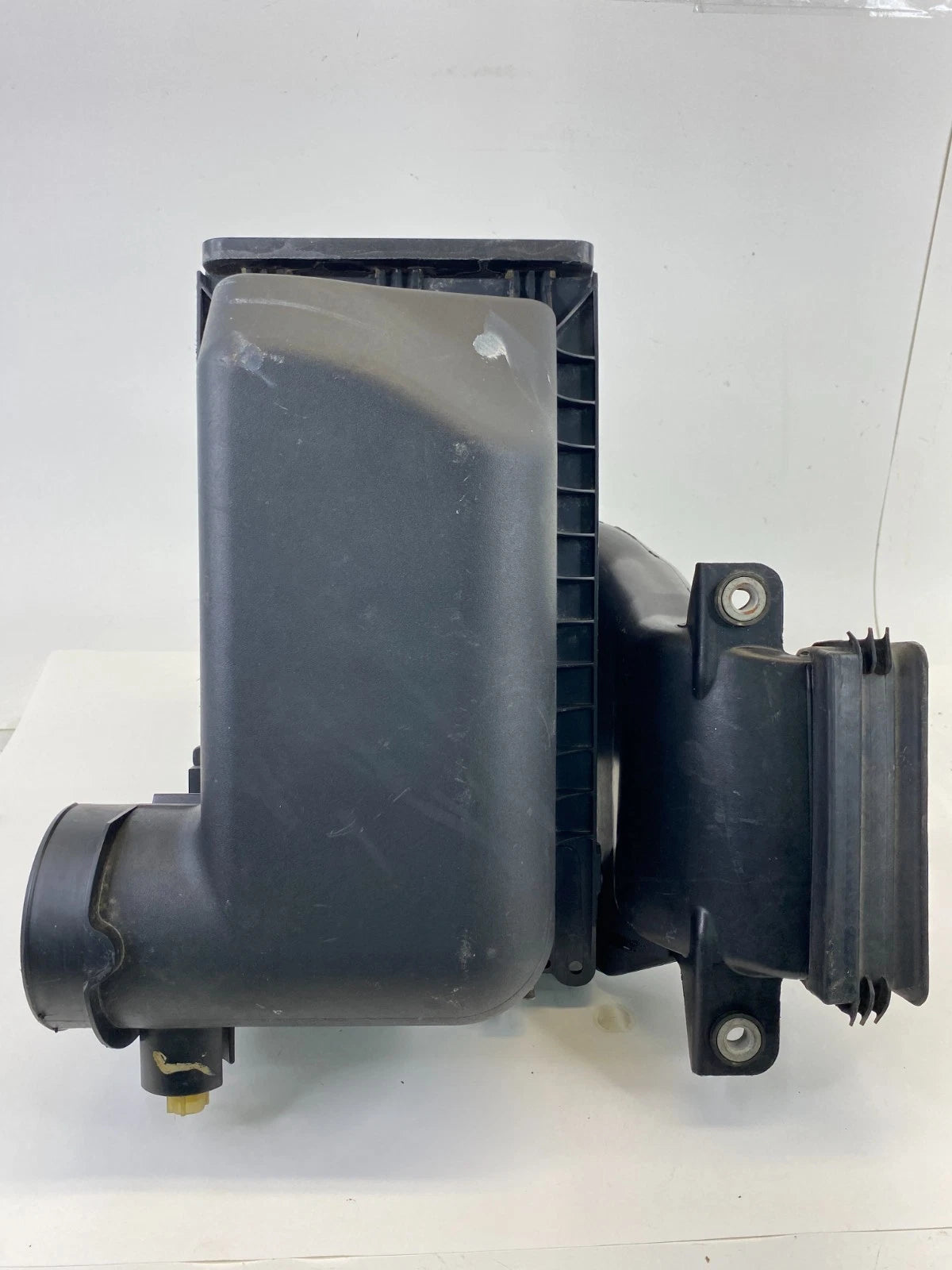 2010-2019 FORD TAURUS 3.5L ENGINE AIR CLEANER INTAKE FILTER BOX AA53-9C662-CE