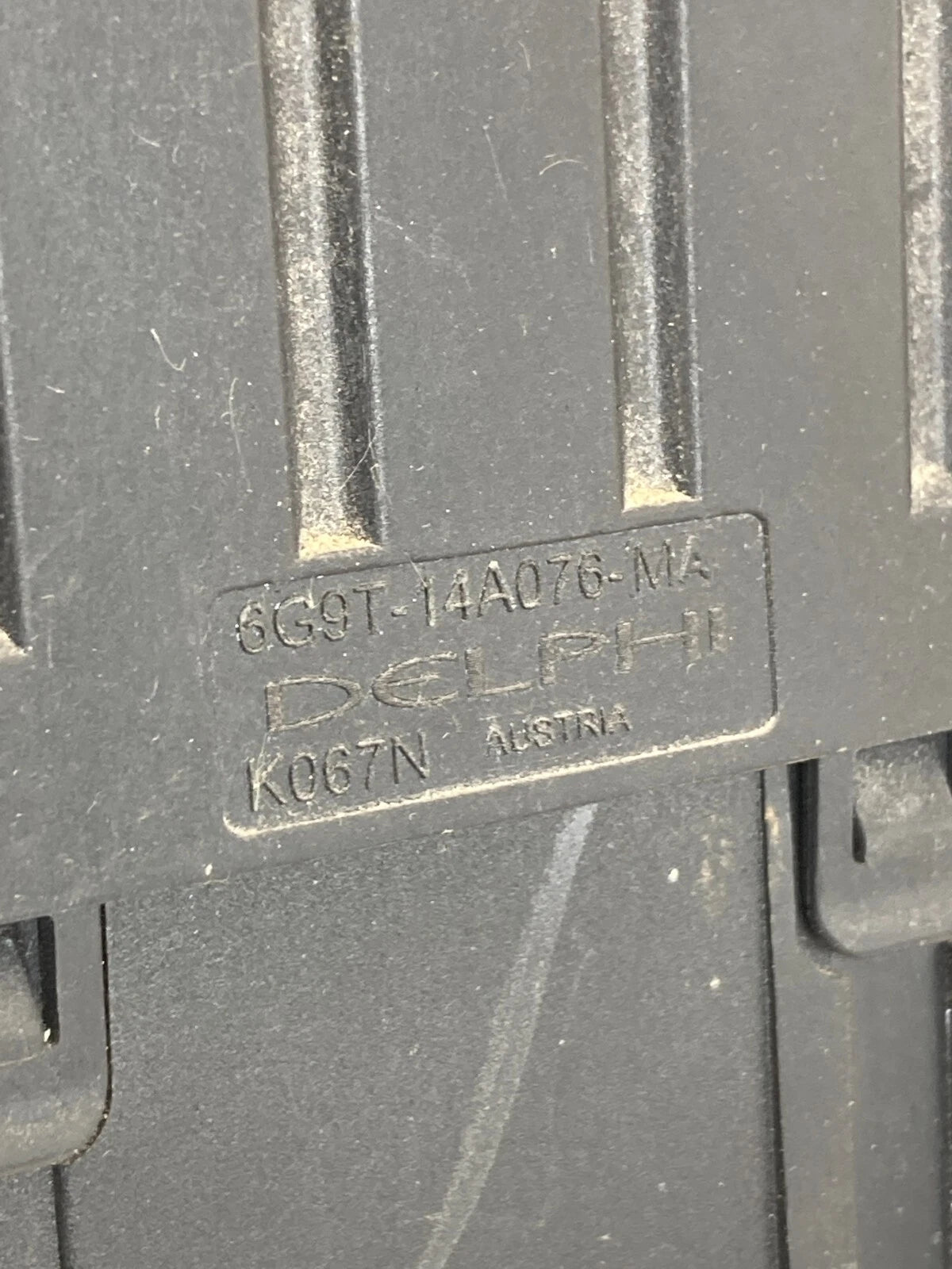 08-16 VOLVO XC70 3.2L ENGINE FUSE BOX RELAY JUNCTION BLOCK 6G9T-14A076 OEM