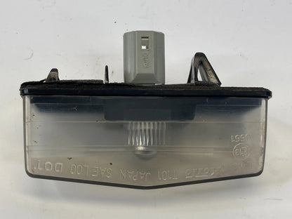 2005 2006 2007 SCION TC REAR RIGHT OR LEFT TRUNK LICENSE PLATE LIGHT LAMP OEM