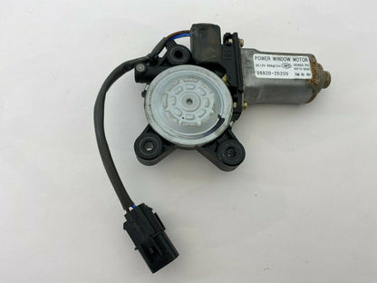 2001-2006 Hyundai Santa Fe Rear Right Side Power Window Motor 98820-26200 OEM