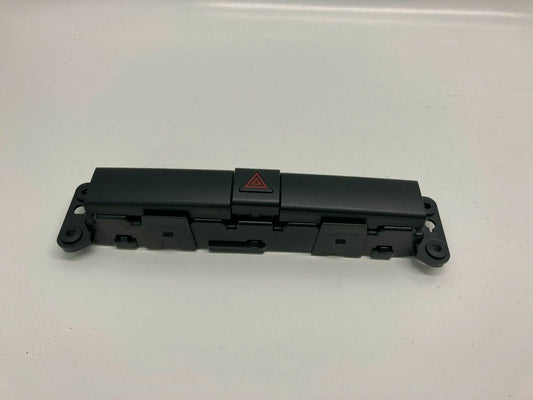 07-10 CHRYSLER SEBRING 08-10 DODGE AVENGER EMERGENCY HAZARD LIGHT P04602819AC