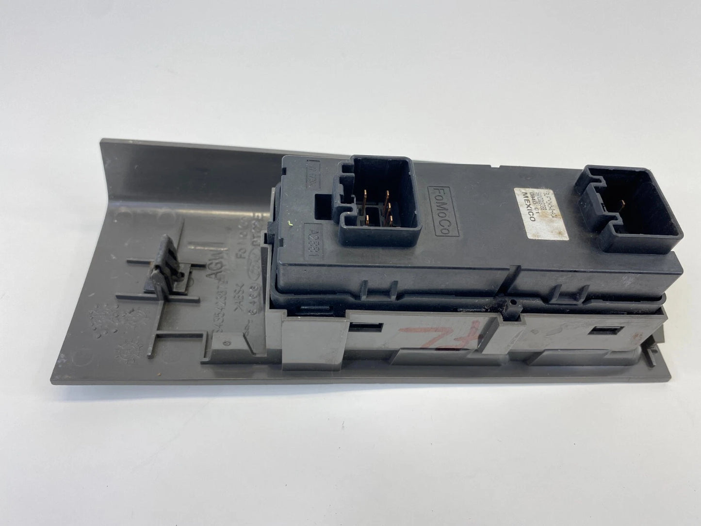 2008-2011 FORD FOCUS FRONT LEFT DOOR MASTER WINDOW SWITCH ASSY 8L8T14540-ACW OEM