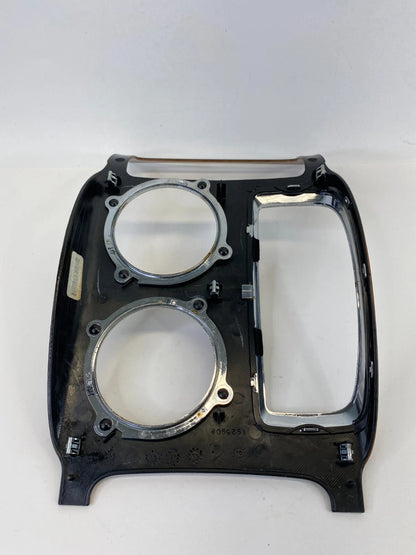 2008-2012 BUICK ENCLAVE CENTER CONSOLE SHIFTER SURROUND BEZEL TRIM 1925908 OEM