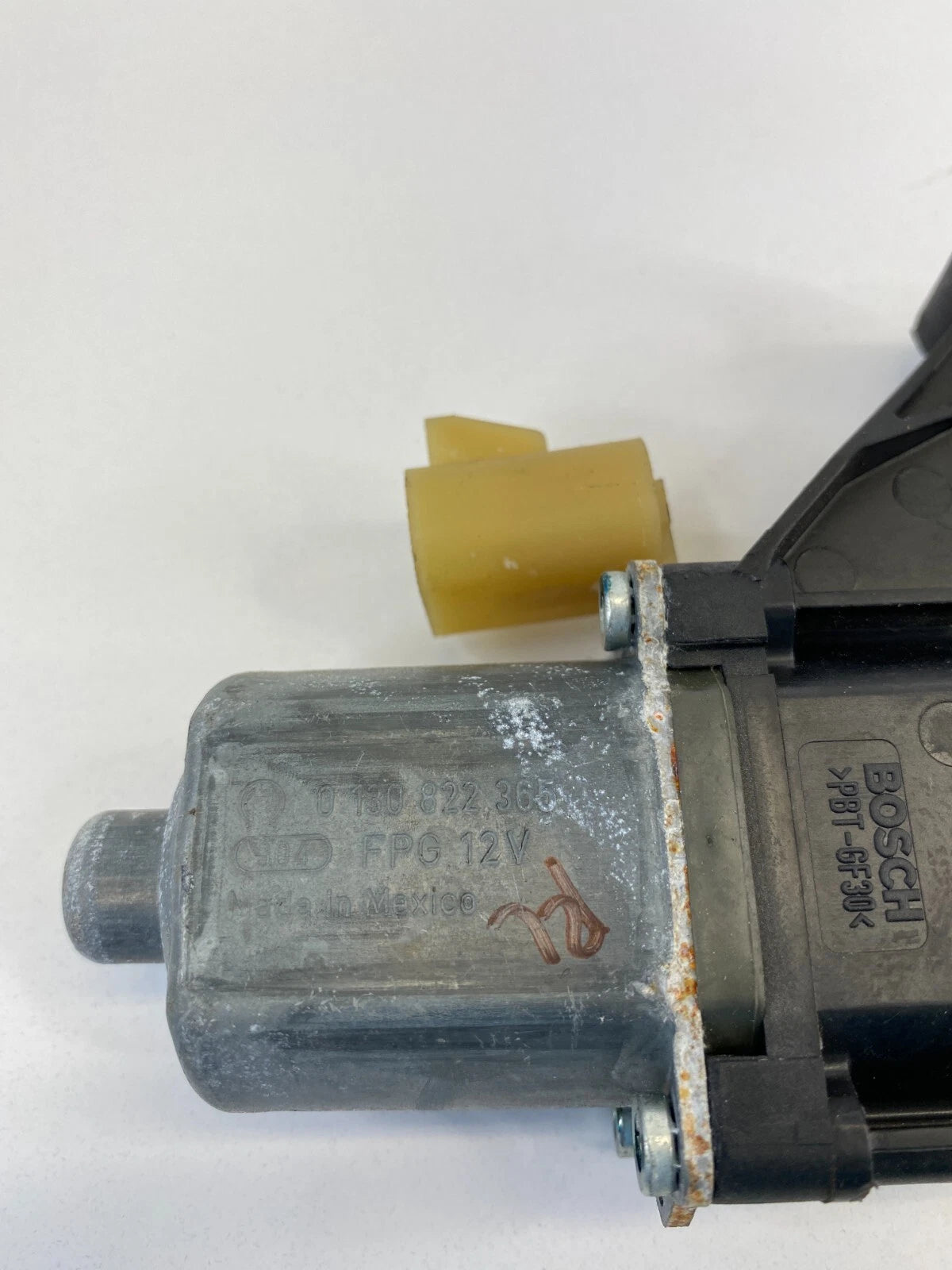 08-12 CHEVROLET MALIBU 07-09 AURA REAR LEFT SIDE DOOR WINDOW MOTOR 0130822365