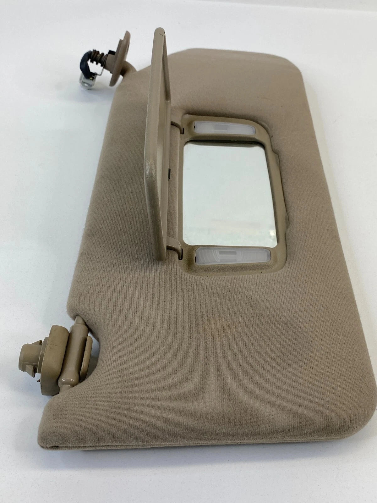 1998-2002 HONDA ACCORD SEDAN ROOF RIGHT PASSENGER SUNVISOR SUN VISOR ILLUMINATED