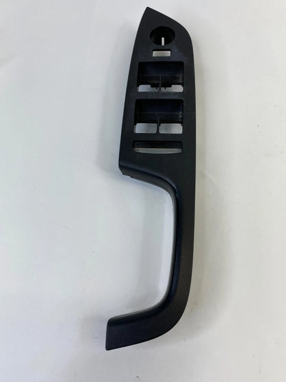 2010-2017 CHEVROLET EQUINOX FRONT LEFT MASTER WINDOW SWITCH BEZEL TRIM 25946838