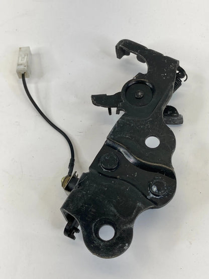06 07 08 09 10 11 KIA RIO SEDAN REAR TRUNK DECK LID LATCH STRIKER OEM