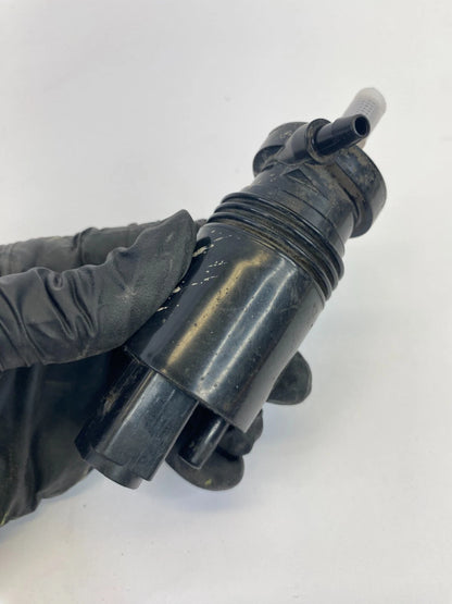 11-14 CHRYSLER 200 08-14 AVENGER WINDSHIELD WASHER WIPER FLUID PUMP 5152076AC