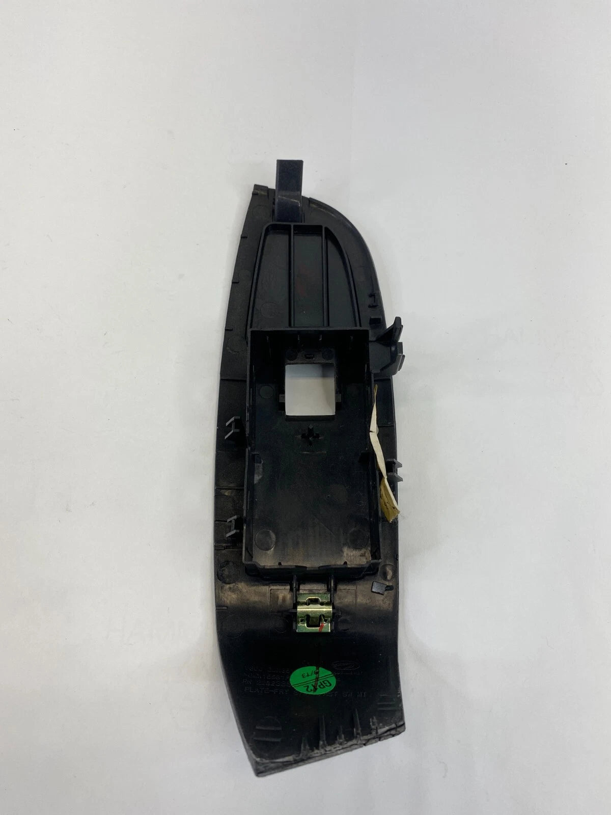 2013-2015 CHEVROLET MALIBU FRONT RIGHT SID WINDOW SWITCH BEZEL TRIM 22823884 OEM