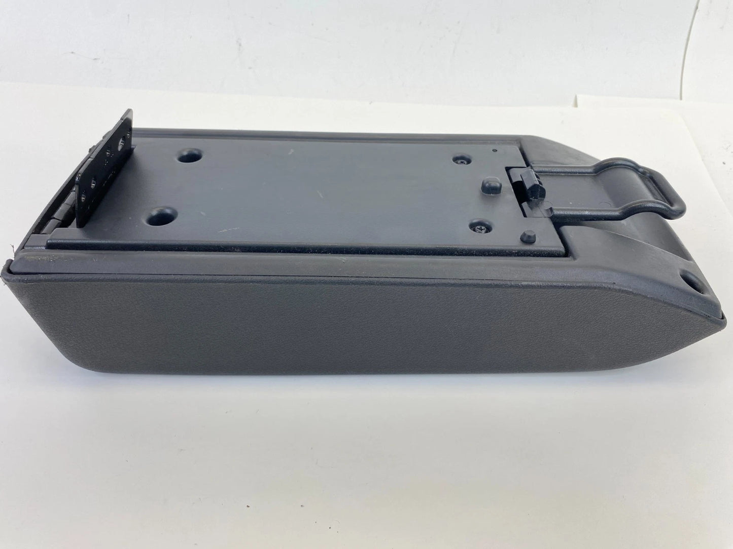 2007 2008 JEEP COMPASS CENTER CONSOLE ARMREST ARM REST STORAGE COMPARTMENT OEM