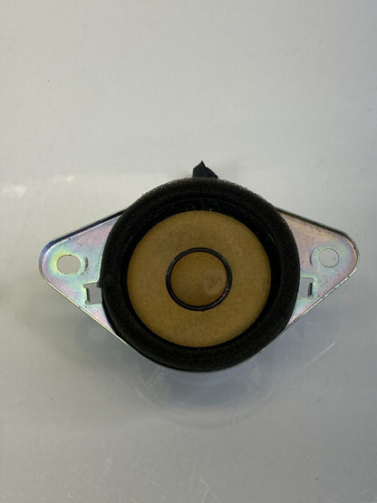 2010-2015 Toyota Prius Dash Right Sound System Audio Tweeter Speaker OEM