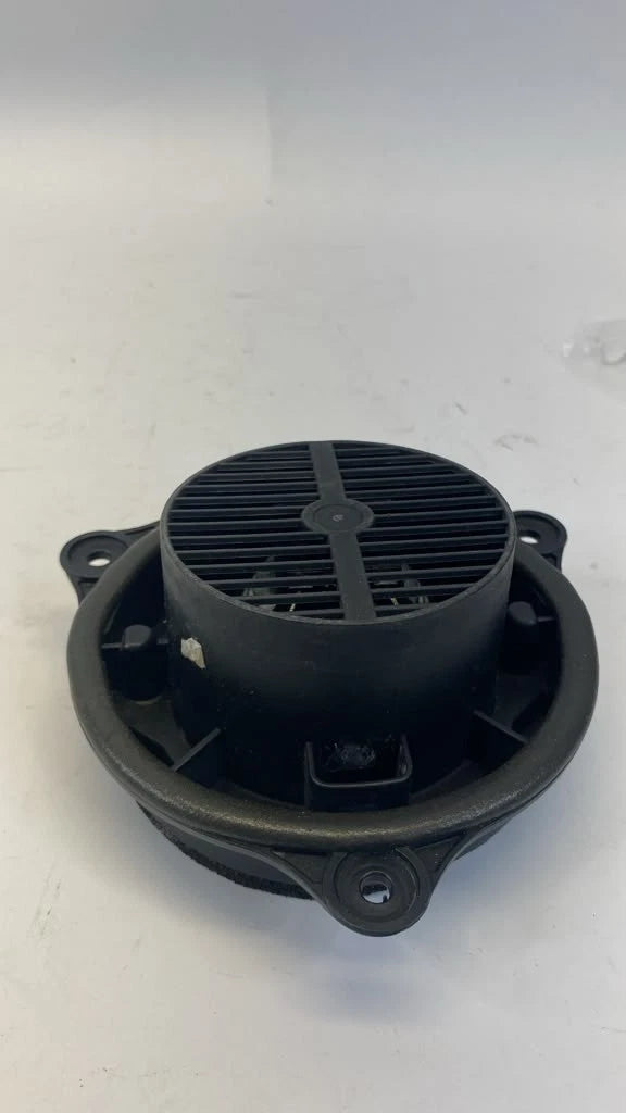 2005-2011 AUDI A6 QUATTRO FRONT LEFT OR RIGHT DOOR AUDIO SPEAKER ASSY OEM