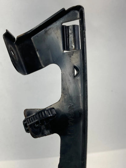 07-10 HYUNDAI ELANTRA FRONT LEFT BUMPER COVER UPPER RETAINER BRACKET MOUNTING