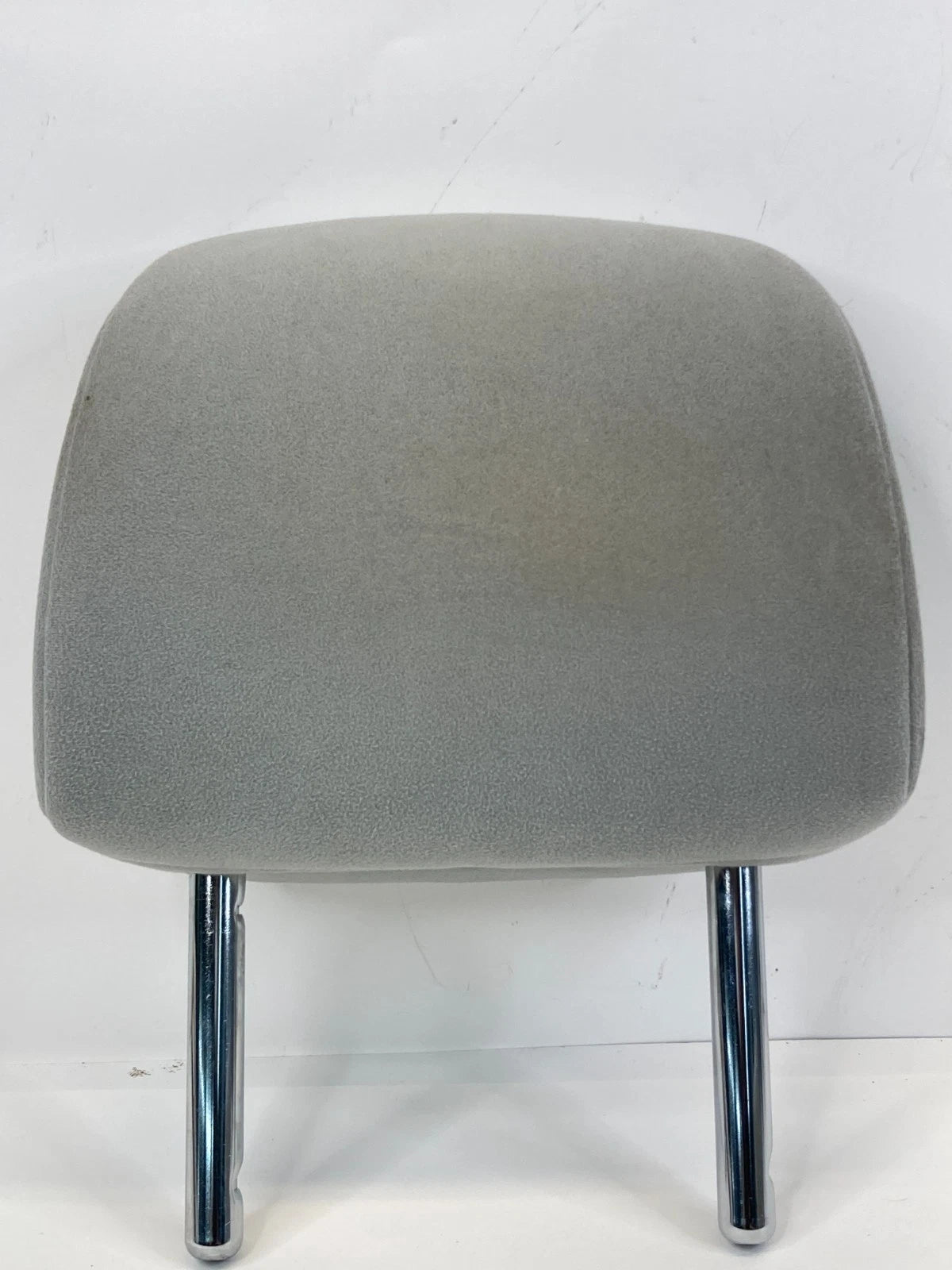 2010-2015 TOYOTA PRIUS REAR LEFT & RIGHT & MIDDLE SEAT HEADREST HEAD REST OEM